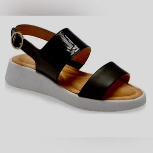Taryn Rose Black and White Women's Sandals